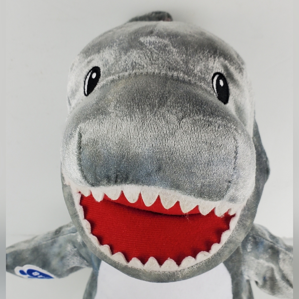 Build-A-Bear BAB 2016 Toothy Great White Shark Plush Stuffed Animal - EUC